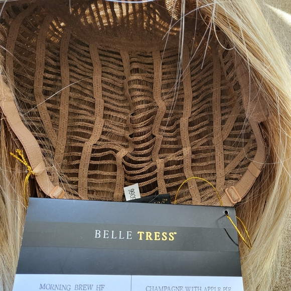 Belletress wig - Picture 5 of 6